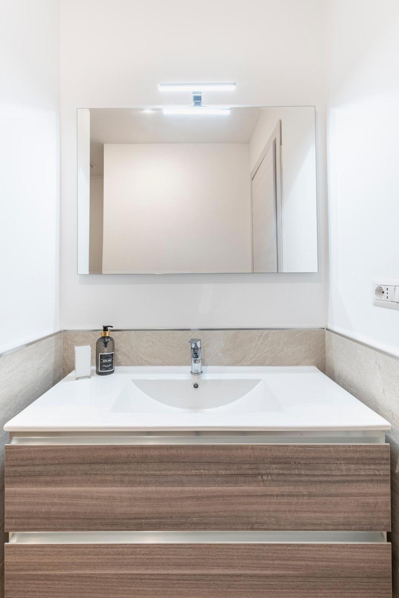Parco Degli Acquedotti 2bedroom Appartamento *